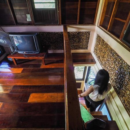 Ratmanee House Hotel Kanchanaburi Exterior photo