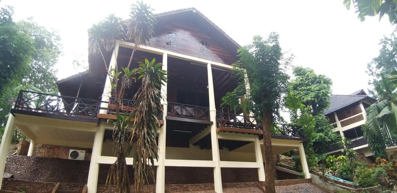 Ratmanee House Hotel Kanchanaburi Exterior photo