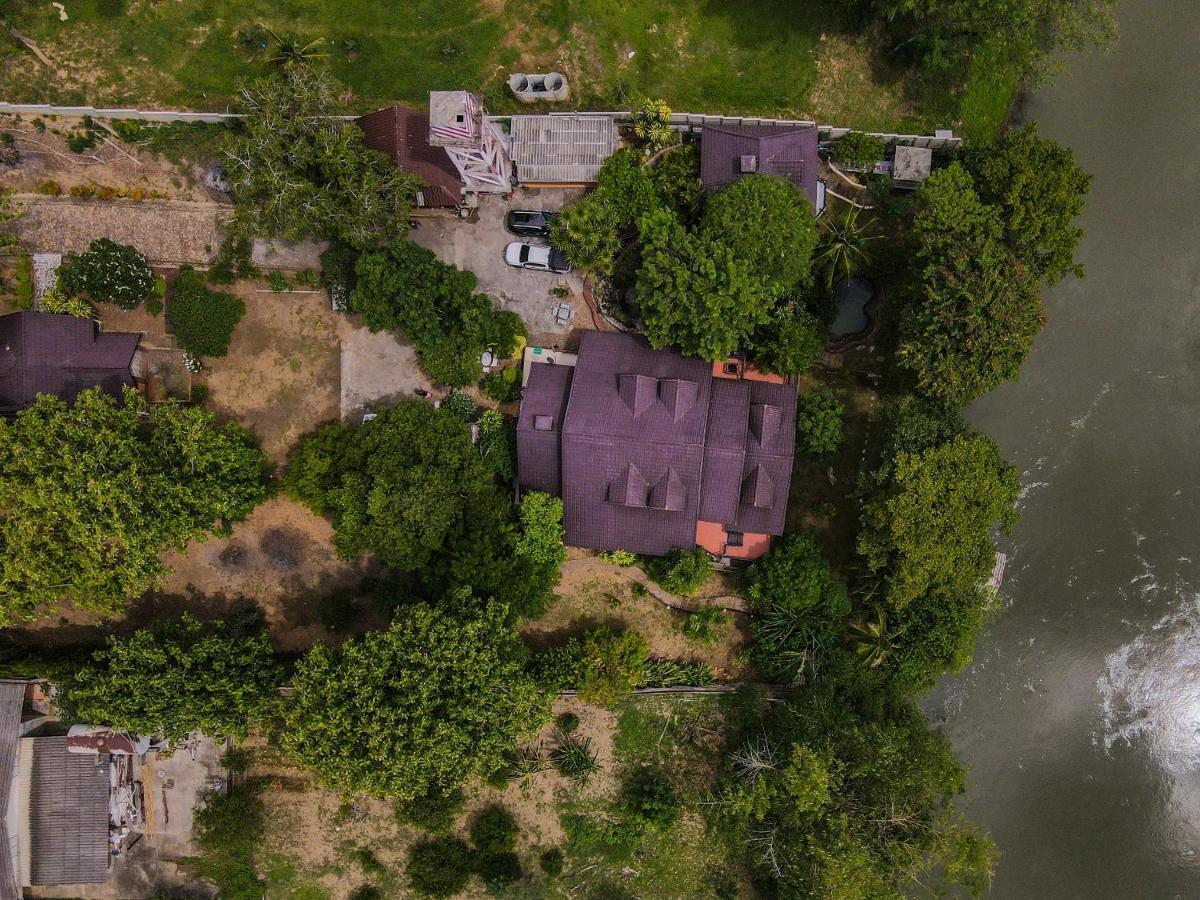 Ratmanee House Hotel Kanchanaburi Exterior photo