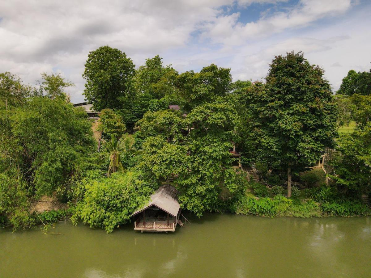 Ratmanee House Hotel Kanchanaburi Exterior photo