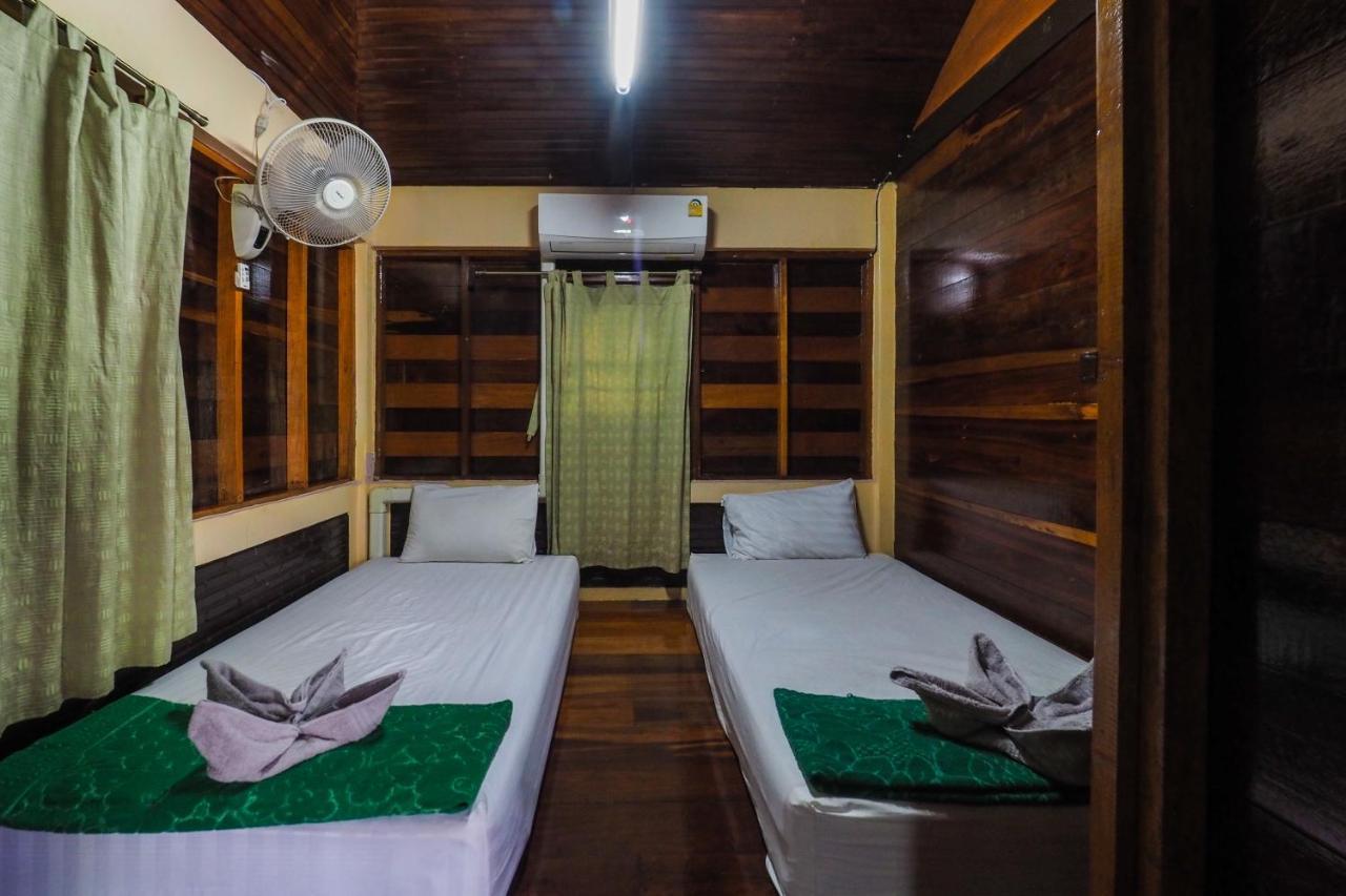 Ratmanee House Hotel Kanchanaburi Exterior photo