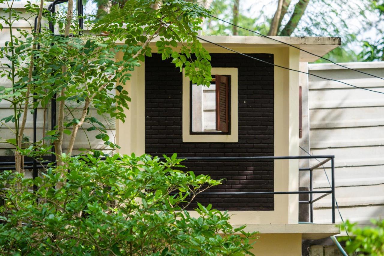 Ratmanee House Hotel Kanchanaburi Exterior photo