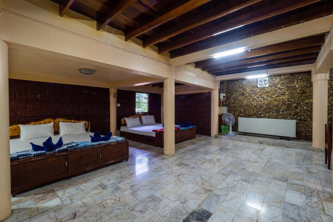 Ratmanee House Hotel Kanchanaburi Exterior photo