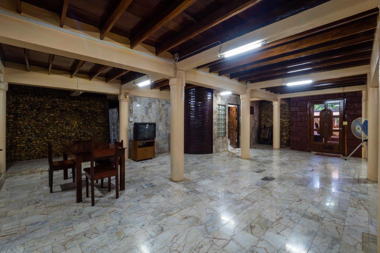 Ratmanee House Hotel Kanchanaburi Exterior photo