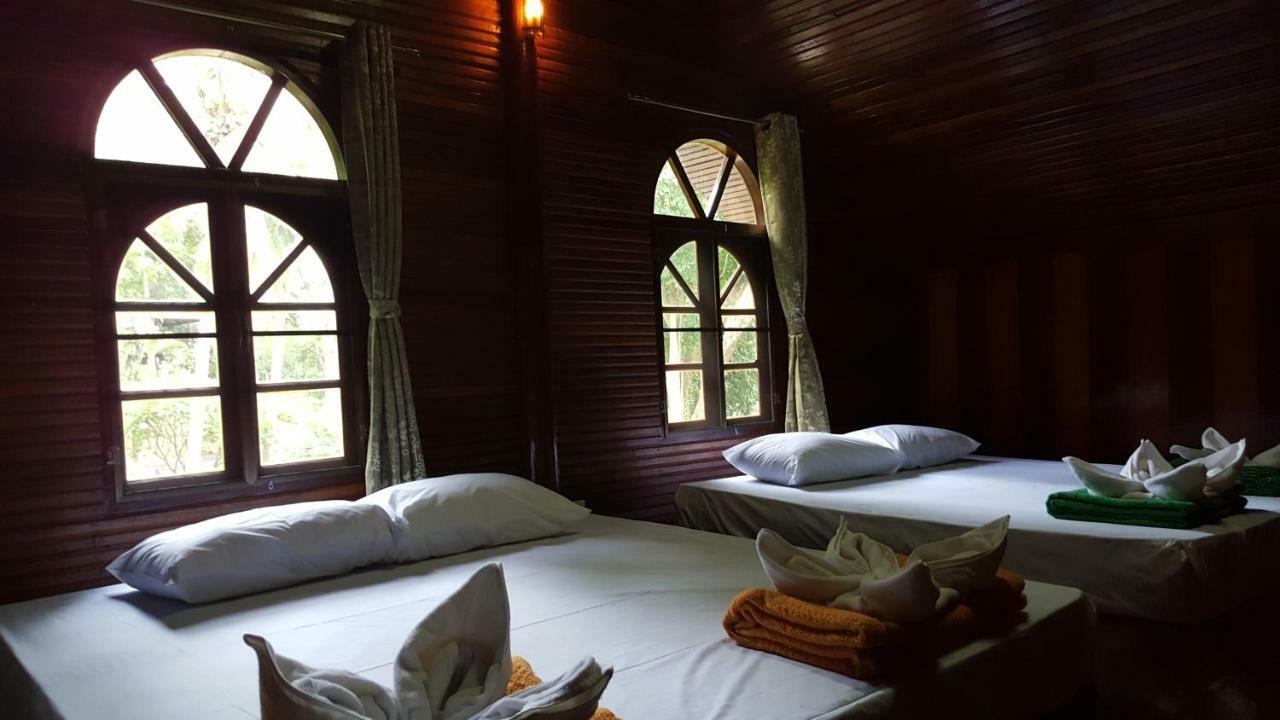 Ratmanee House Hotel Kanchanaburi Exterior photo