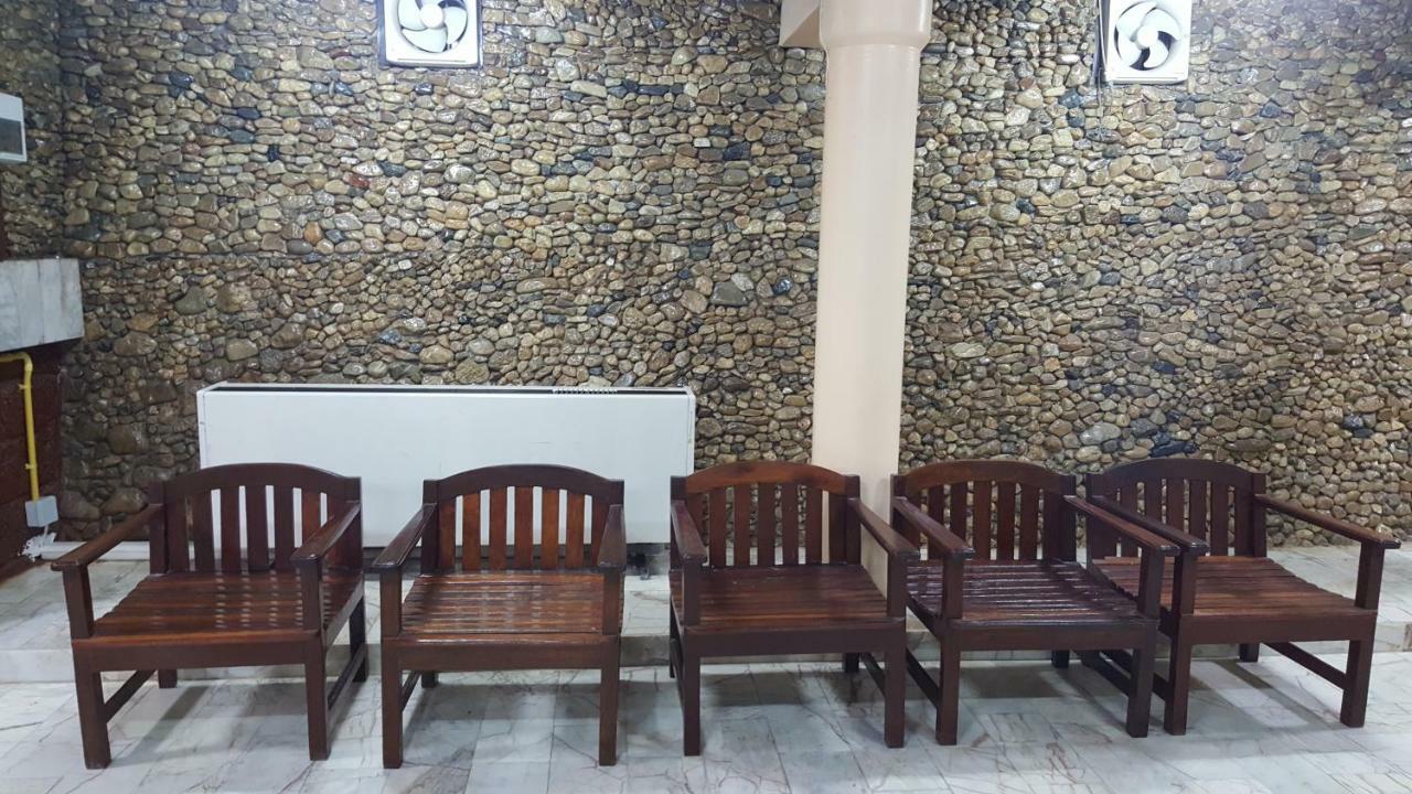 Ratmanee House Hotel Kanchanaburi Exterior photo